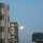 Vollmond über Kuala Lumpur am Morgen