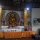 im buddhistischen Tempel von Tomohon