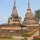 Tempel mit 'schreitender Buddha-Figur'