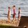 einheimische Mädchen am Strand