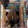 auch hier ist ein moderner Buddha-Tempel in den Ruinen gebaut worden