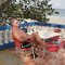 Mares del Portillo <br />Erholung bei Drinks an der Strandbar vom All-inclusive - Hotel