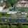 lange Eisenbahnzüge zur Erzverlade-Anlage