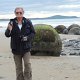 vor den 'Moeraki-Boulders'