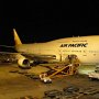 Jumbo-Jet der Air Pacific nach der Landung in Nadi, Fiji