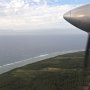 vorn Eua, im Hintergrund die Hauptinsel Tongatapu<br />					