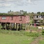 typisches Fiji-Dorf an der Queensroad im Süden von Viti Levu<br />					