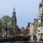 verschiedene kleine und grössere Grachten durchziehen das Zentrum von Amsterdam