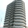 modernes Hochhaus beim Hauptbahnhof